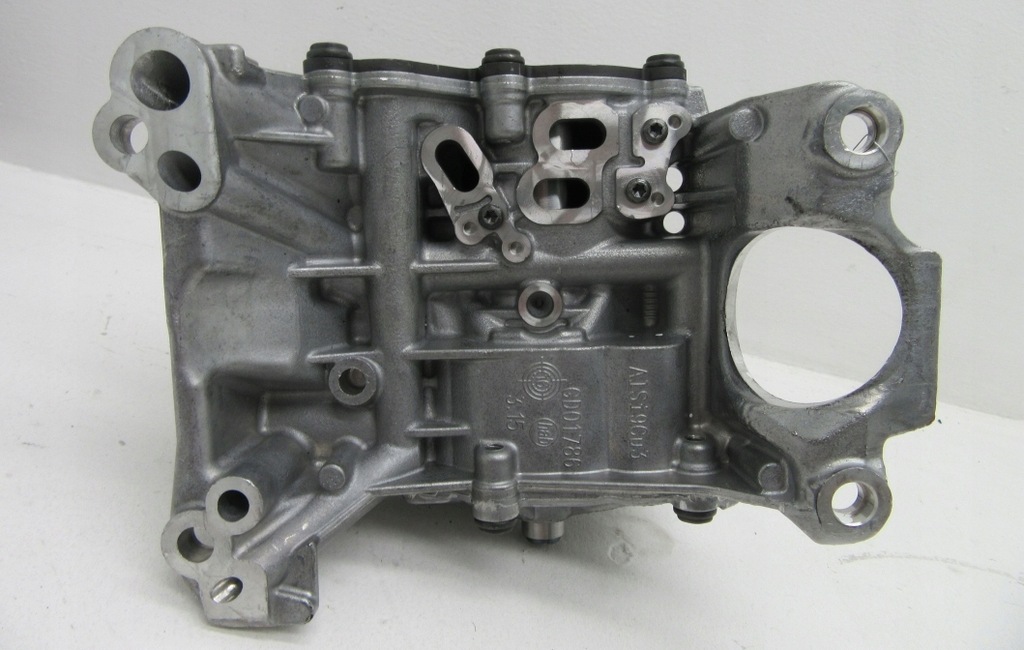 ΑΝΤΛΙΑ ΛΑΔΙΟΥ BMW F10 F30 F25 G30 2.0d B47 8513756 Product image