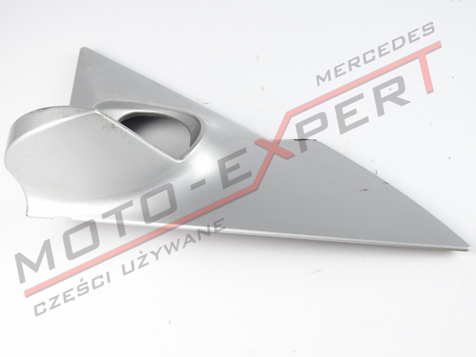 Mercedes W208 ΔΕΞΙΟΣ ΚΑΘΡΕΠΤΗΣ ΤΡΙΓΩΝΙΚΟ ΚΑΛΥΜΜΑ 744U Product image