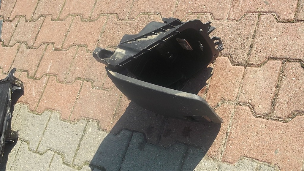 ΚΕΝΤΡΙΚΟ ΘΕΡΜΑ ΓΑΝΤΙ CITROEN C4 PICASSO II 13r- Product image
