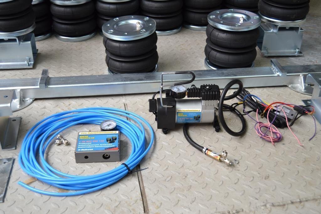 ΚΑΘΗΜΕΡΙΝΟΙ ΑΕΡΟΣΑΚΟΙ IVECO ΜΕ ΣΥΜΠΙΕΣΤΗ Product image