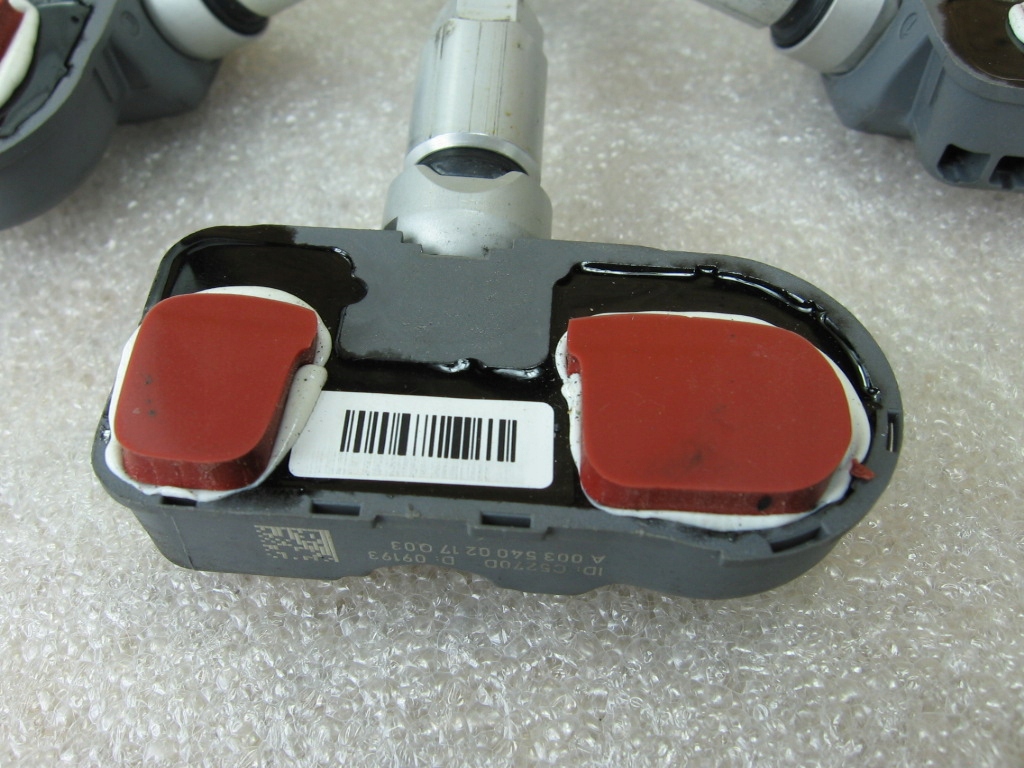 ΑΙΣΘΗΤΗΡΕΣ ΠΙΕΣΗΣ TPMS MERCEDES A0035400217 Q03 Product image
