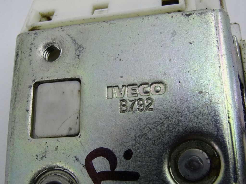 IVECO EUROCARGO III 08-15 ΔΕΞΙΑ ΚΛΕΙΔΑΡΙΑ ΠΟΡΤΑΣ Product image