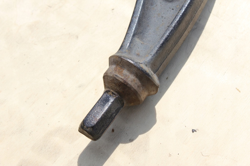 Μπροστινό ψαλίδι VwAG 1K0407153G Product image
