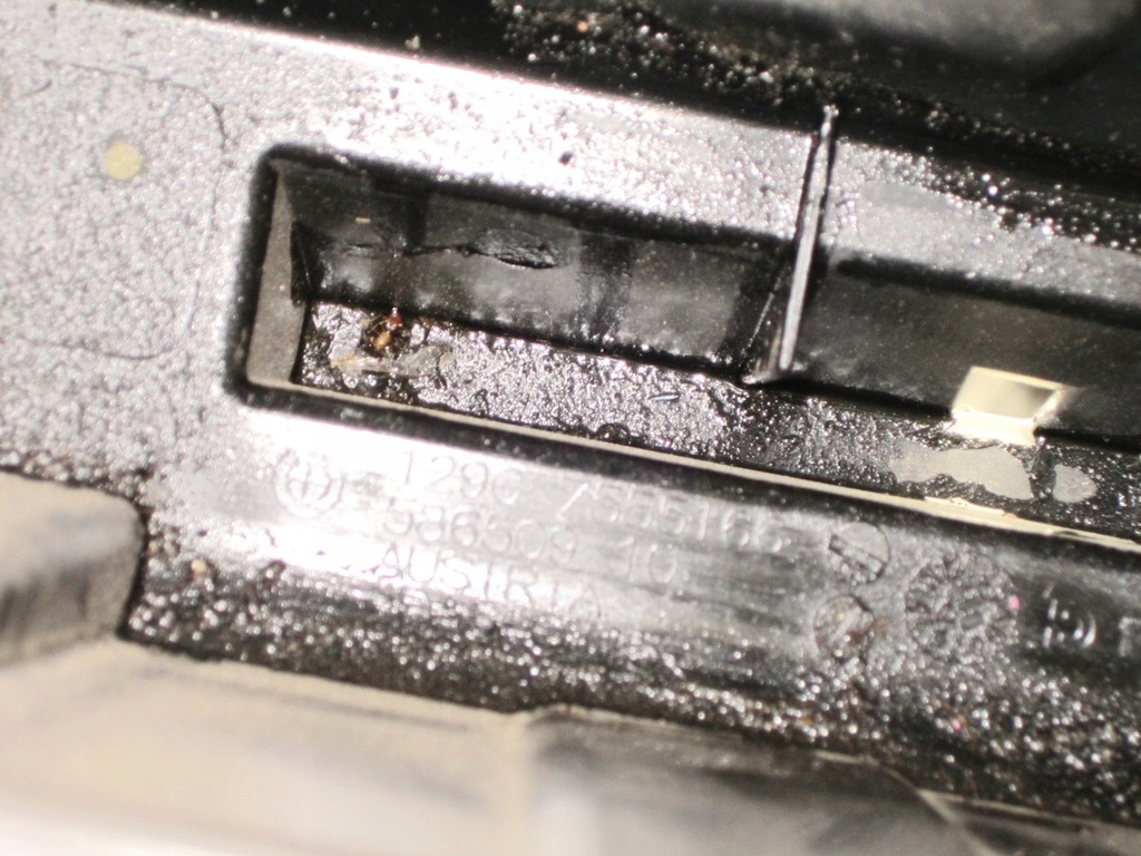 Περίβλημα κιβωτίου ελεγκτή BMW F01 F02 760Li 6.0 Product image