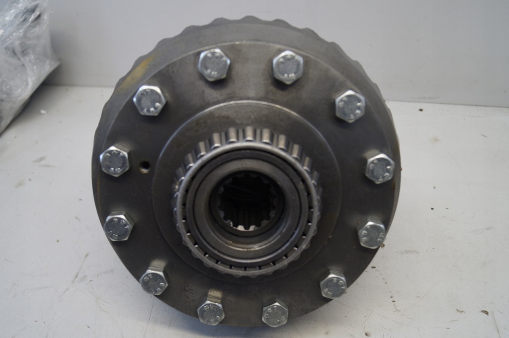 Attack 10X34 Plate wheel NEW HOLLAND T7030, T7040, T7050, T7060, T7070 Product image