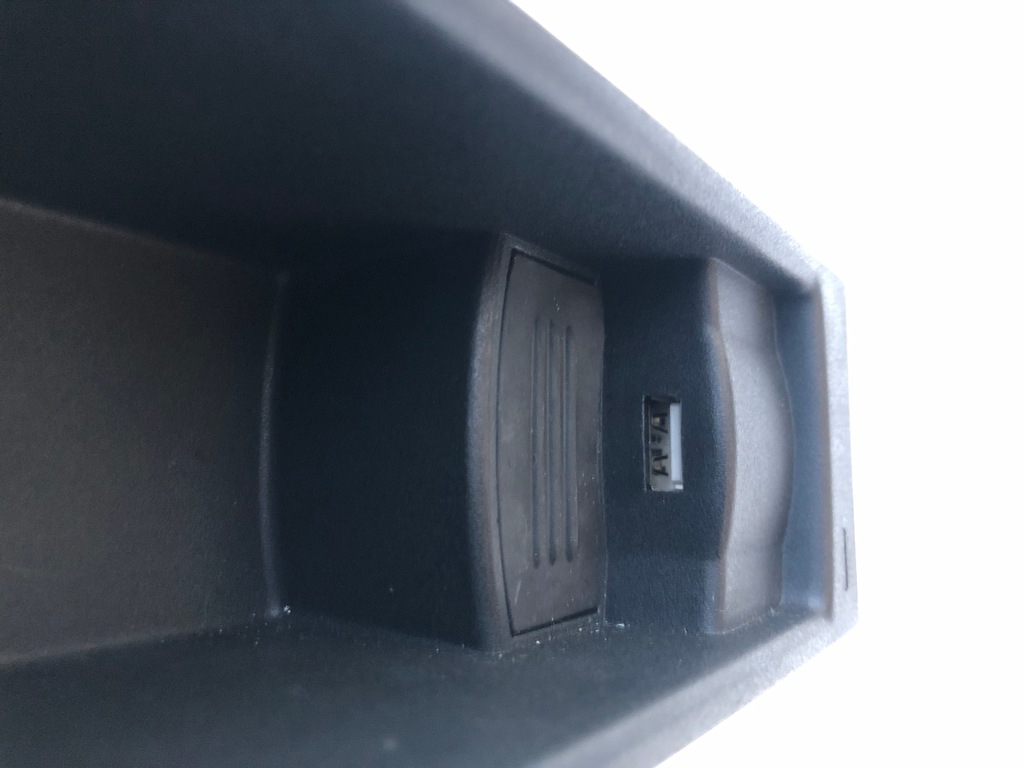 TUNER USB MODULE 8E0857925F AUDI A3 8P 03-12 R A4 Product image