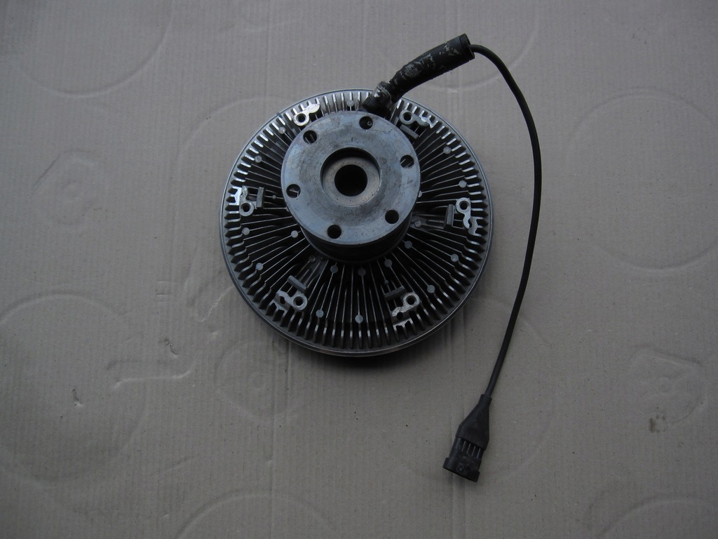 Ιξώδης συμπλέκτης Fendt MF F931202040060 Product image