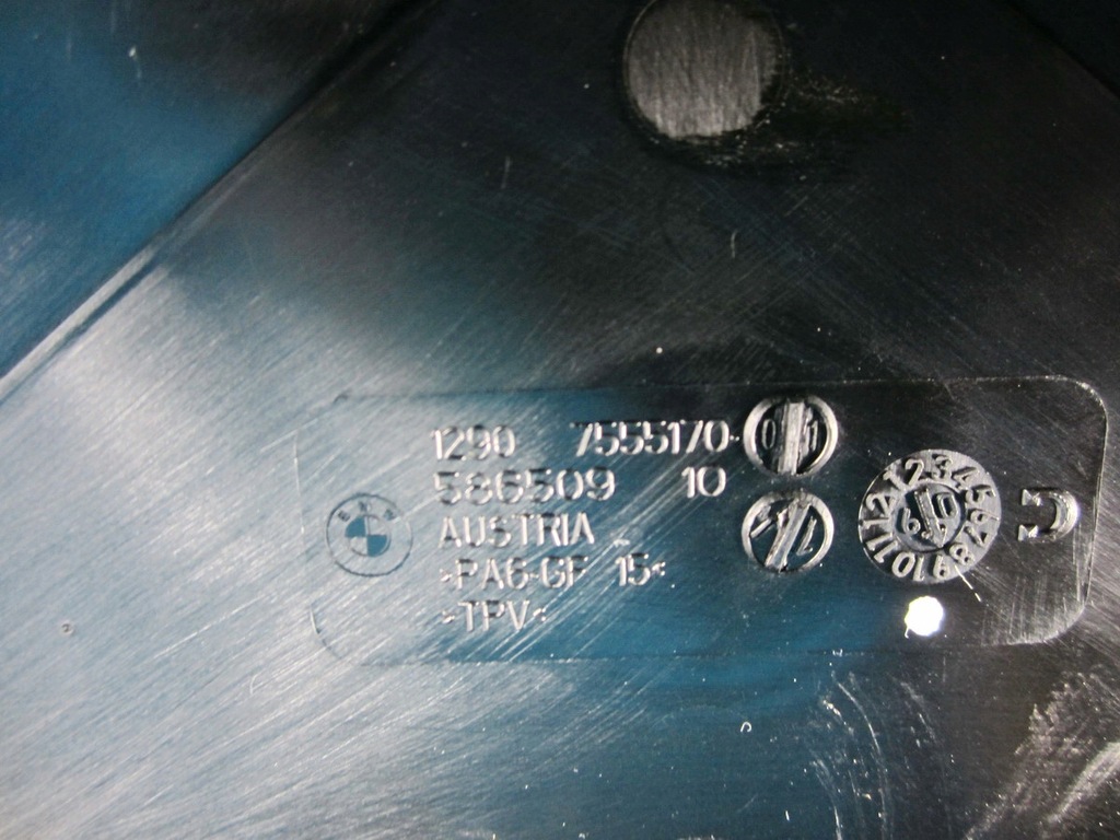 Περίβλημα κιβωτίου ελεγκτή BMW F01 F02 760Li 6.0 Product image