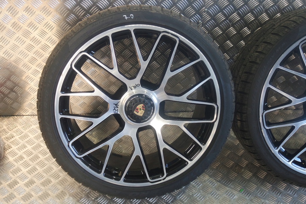 ΤΕΛΕΙΕΣ ΖΑΝΤΕΣ ΑΛΑΜΟΥ ΧΕΙΜΕΡΙΝΗ PORSCHE 991 20'' Υ127 Product image