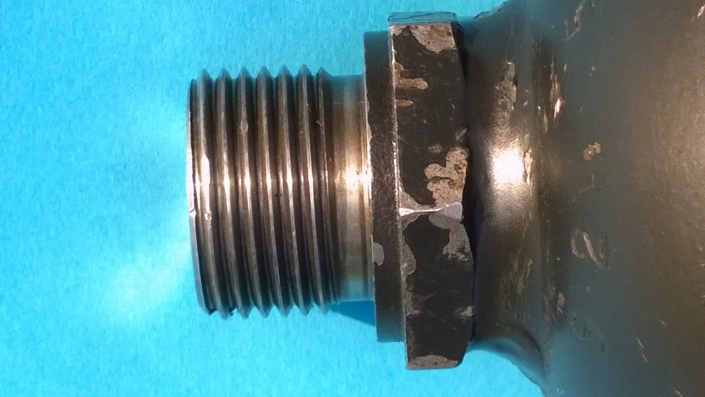 ΣΥΣΣΩΡΕΥΤΗΣ ΥΔΡΑΥΛΙΚΗΣ ΠΙΕΣΗΣ 210 BAR 0,50 L Product image