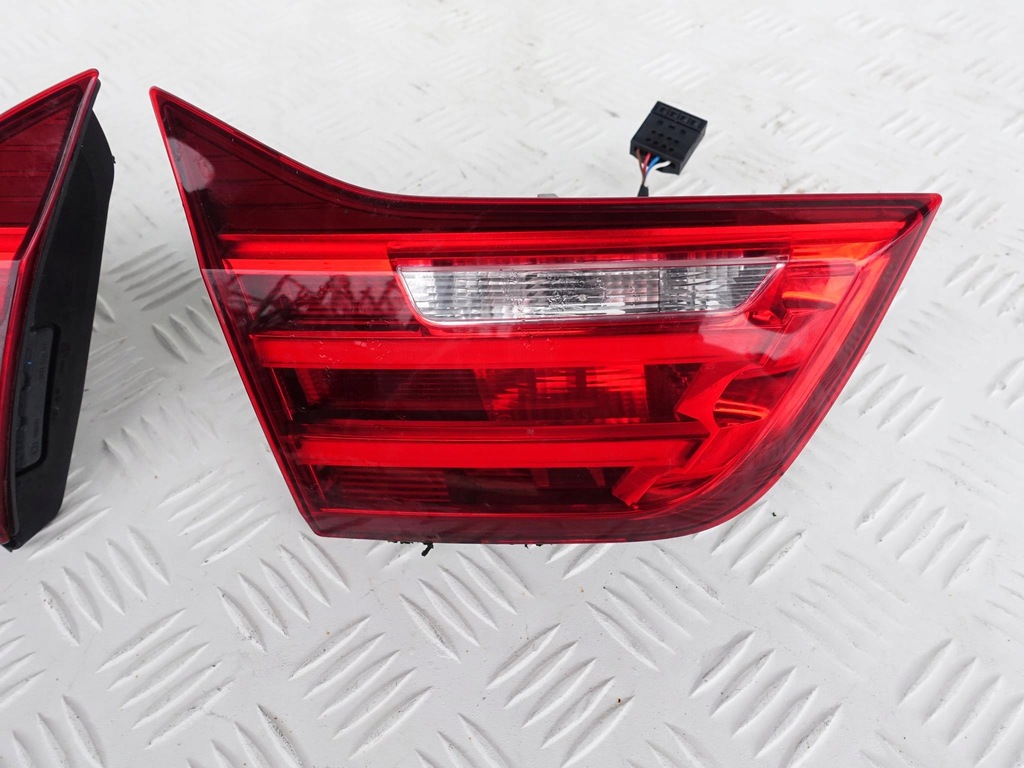 BMW M4 F82 M-POWER LED ΠΙΣΩ ΦΩΣ L OR R Product image