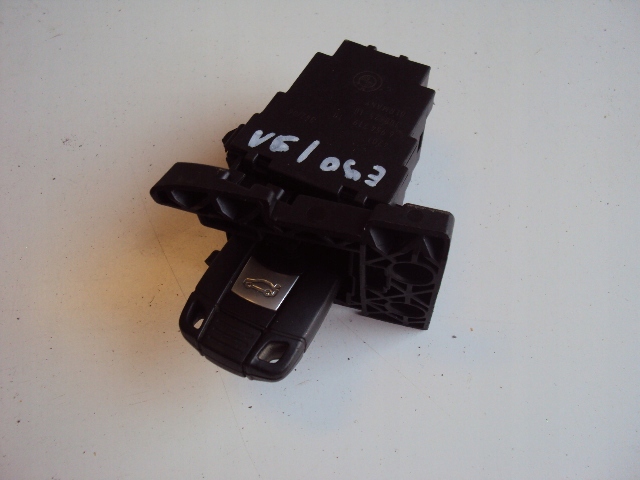 ΔΙΑΚΟΠΤΗΣ ΜΕ ΚΛΕΙΔΙ BMW E90 E91 6954719 Product image