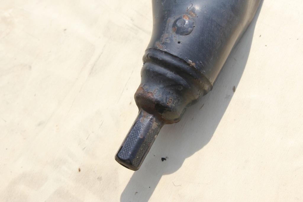 Μπροστινό αριστερό ψαλίδι VwAG 1K0407165C Product image
