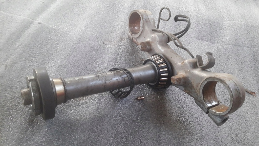 SUZUKI GS 500 ΚΑΤΩ ΡΑΦΙ ΑΝΑΡΤΗΣΗ ΚΑΘΙΣΜΑΤΩΝ ΣΕΤ ΚΑΘΙΣΜΑΤΩΝ Product image