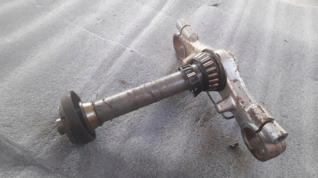 SUZUKI GS 500 ΚΑΤΩ ΡΑΦΙ ΑΝΑΡΤΗΣΗ ΚΑΘΙΣΜΑΤΩΝ ΣΕΤ ΚΑΘΙΣΜΑΤΩΝ Product image