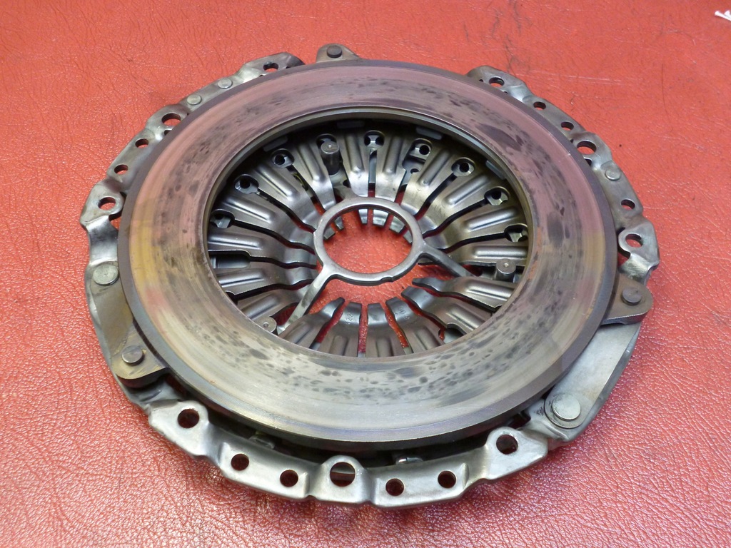 Πλάκα πίεσης συμπλέκτη BMW 114i 116i N13B16A 2013 7614326 Product image