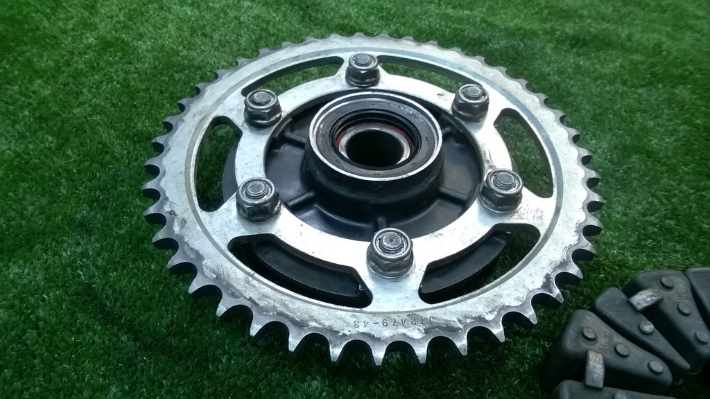 ΕΠΙΛΟΓΟΣ, ΛΑΣΤΙΧΟ ΓΡΑΝΑΖΙ, YAMAHA R1 RN09 03 Product image