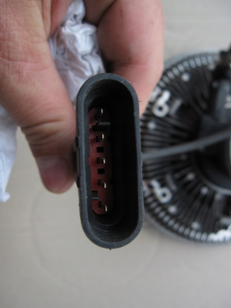 Ιξώδης συμπλέκτης Fendt MF F931202040060 Product image