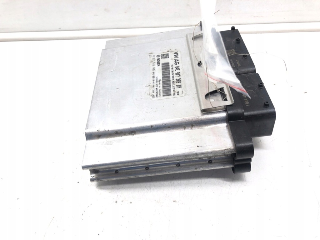 Ο υπολογιστής κινητήρα VW Golf VII 04E907309BH 1.4 150HP Module Controller Product image