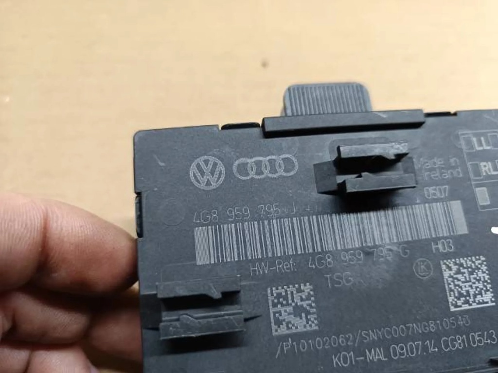AUDI A6 C7 ΜΟΝΑΔΑ ΕΛΕΓΧΟΥ ΠΟΡΤΑΣ ΠΙΣΩ ΑΡΙΣΤΕΡΑ ΔΕΞΙΑ 4G8959795J Product image
