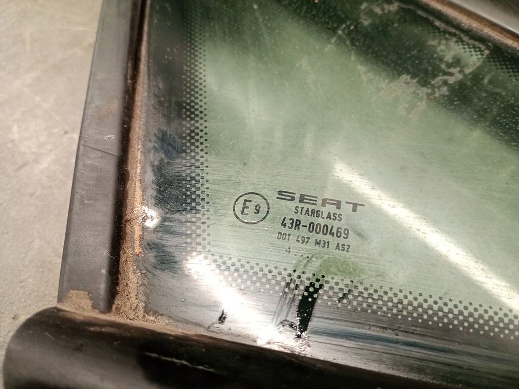Δεξιοί παράθυρο εμπρός Toledo III 04R Product image