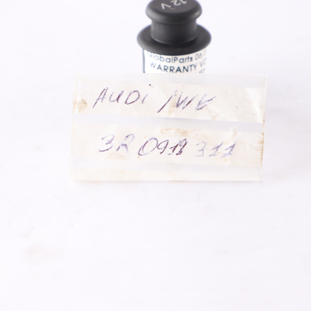 AUDI A1 A3 A4 A5 A6 A7 A8 Q5 Q7 Κάλυμμα πρίζας αναπτήρα 12V Product image