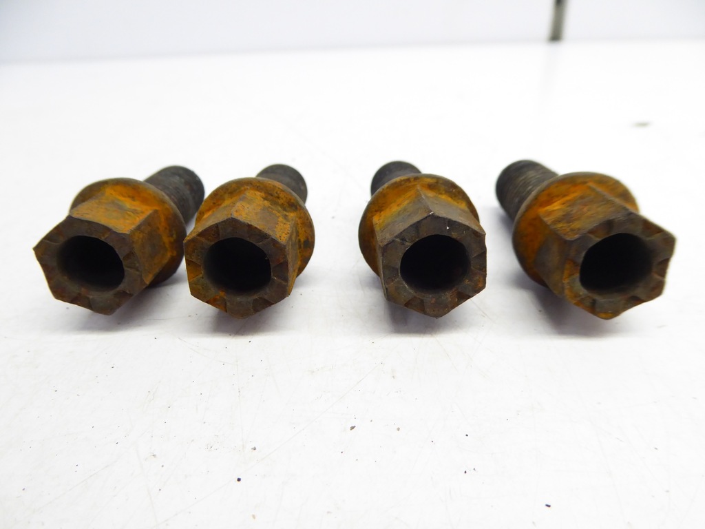LEON II ΑΝΥΨΩΤΙΚΟ ΣΕΤ ΜΠΟΥΛΙΑ ΤΡΟΧΟΥ HB 5D Product image