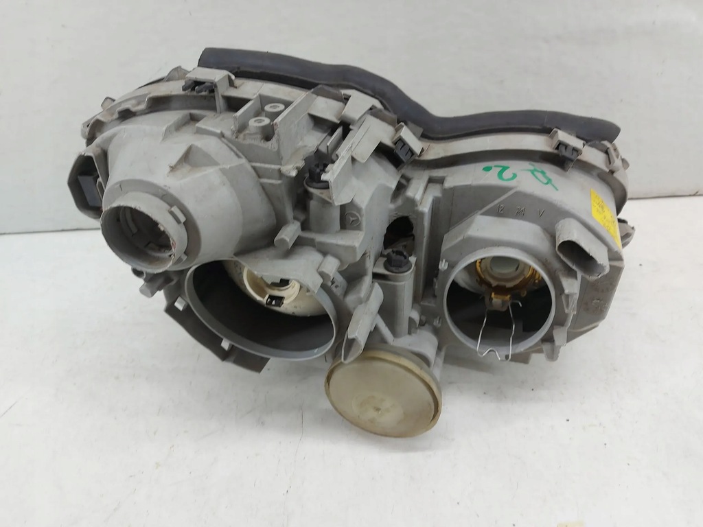 Mercedes-Benz C class 203 W203 αριστερό εμπρός φωτιστικό εμπρός ανακλαστήρας Product image