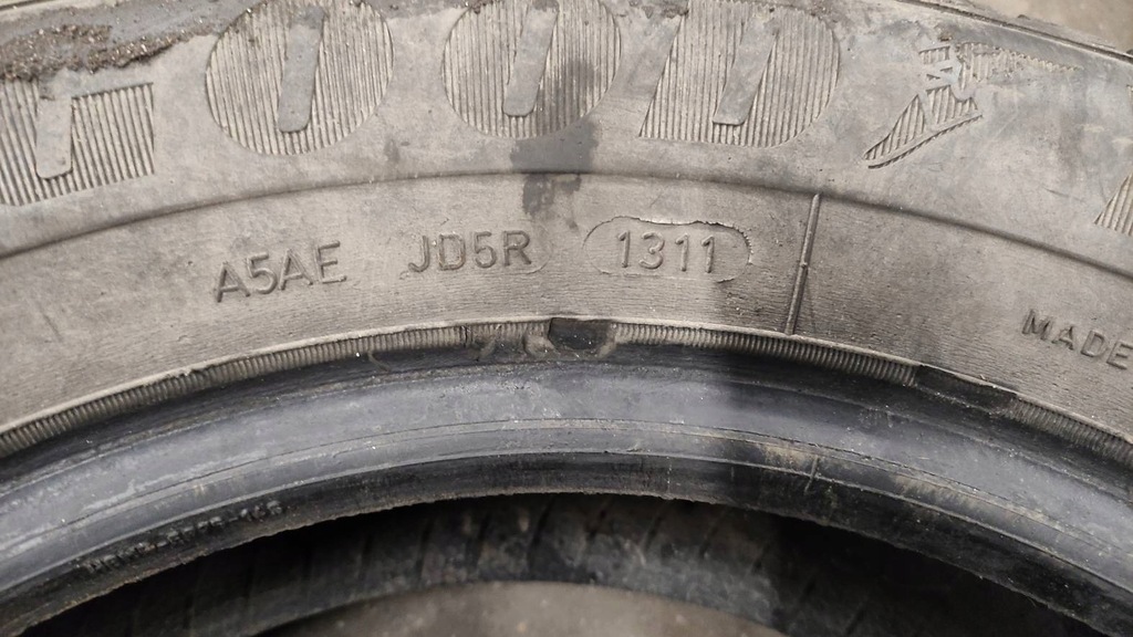 ΧΕΙΜΕΡΙΝΑ ΕΛΑΣΤΙΚΑ 2 ΤΕΜ 195/65R15 GOODYEAR ULTRAGRIP 2011 LOGAN MCV I Product image