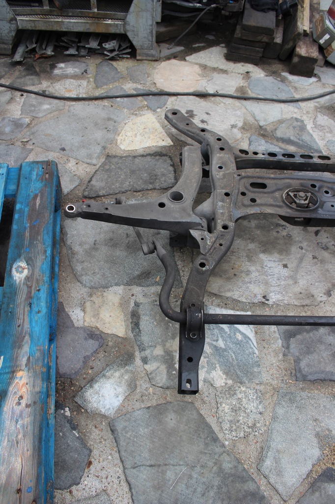 TROLLEY 422449181 SLEDGE ROCKER ROD MAN TGE 19R Product image