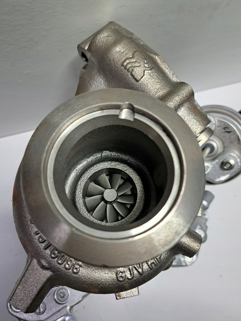 BMW G01 G20 G30 Turbocharger Turbine 8587540 Product image