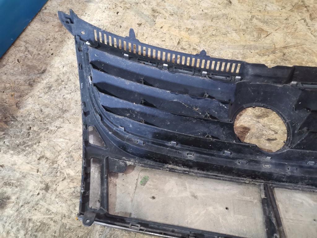 Grill VW Touran και 1 ανελκυστήρα 1T0853651D Dummy Product image