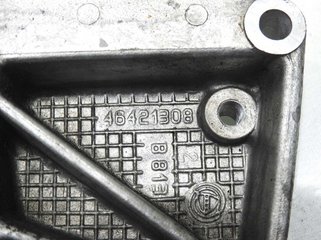 ΣΤΗΡΙΞΗ ΔΕΞΙΟΥ ΑΞΟΝΑ LANCIA LYBRA 2.4 JTD Product image