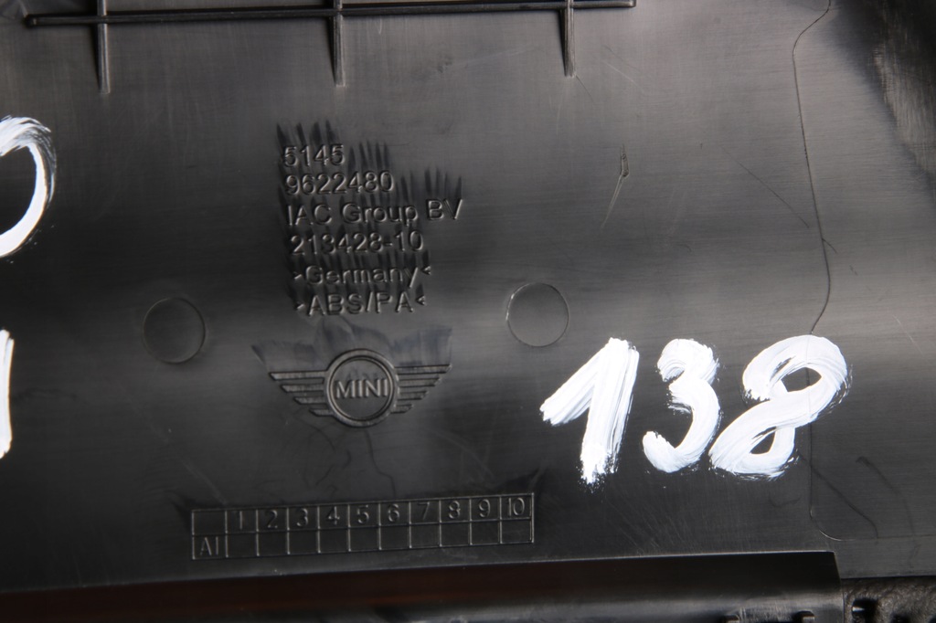 Mini Countryman F60 LCI Στέγαση κάλυψη στήλης 9622480 Product image