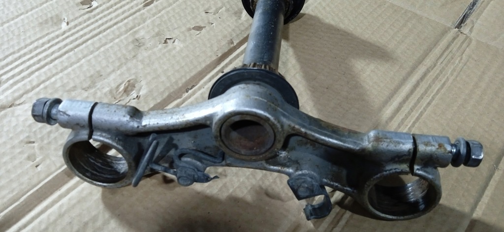 SUZUKI GS 500 ΚΑΤΩ ΡΑΦΙ ΑΝΑΡΤΗΣΗ ΚΑΘΙΣΜΑΤΩΝ ΣΕΤ ΚΑΘΙΣΜΑΤΩΝ Product image