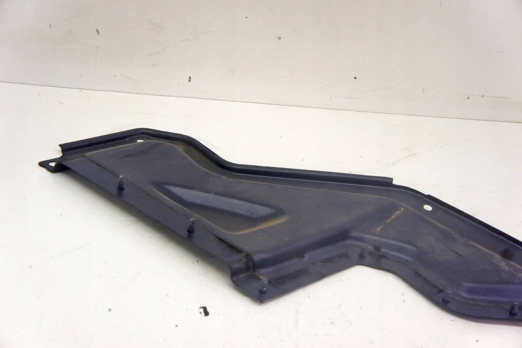 PT067 Mercedes Sprinter W906 Πλάκα τοίχου διαφράγματος Product image