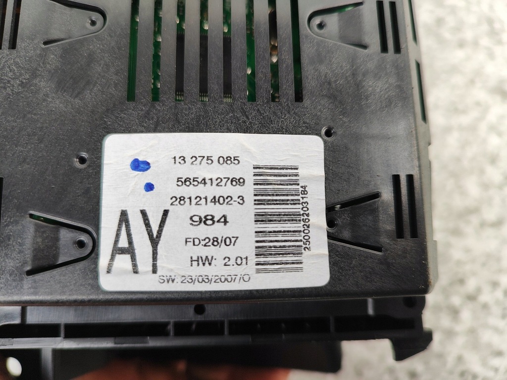 Opel Astra H III HB 04-10 Οθόνη ραδιοφωνικού ρολογιού Product image