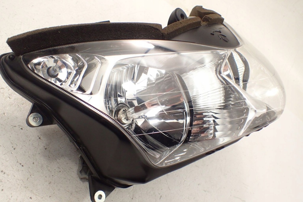 Honda ST 1300 Pan European 02-13 Μπροστινό φωτιστικό Product image