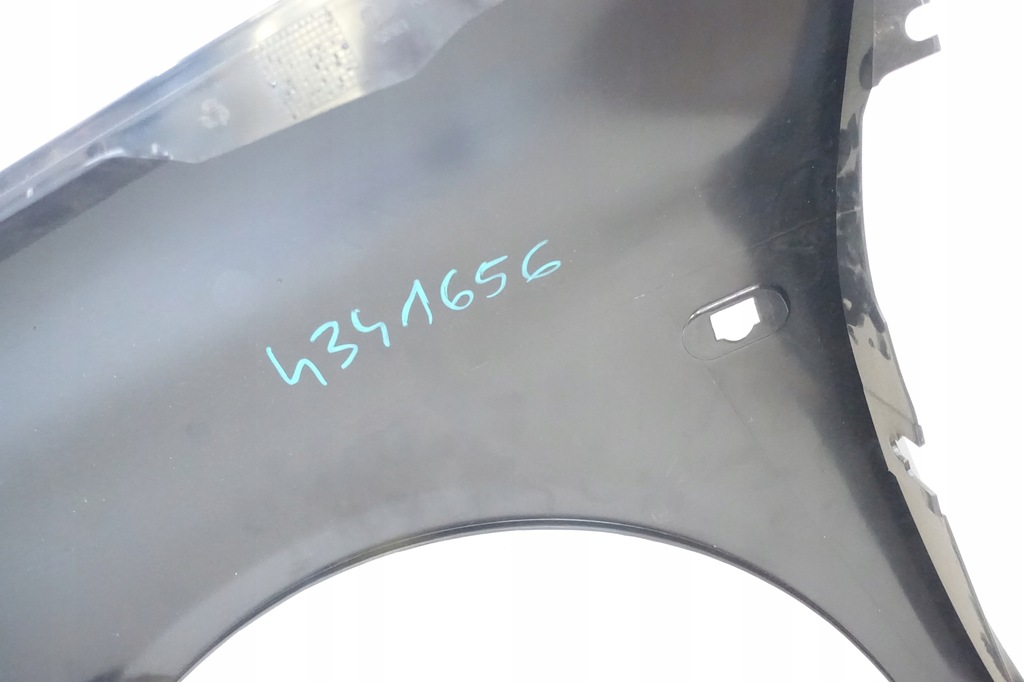 Δεξιά Fender Renault Clio II 2001-2005 7701473449 Product image