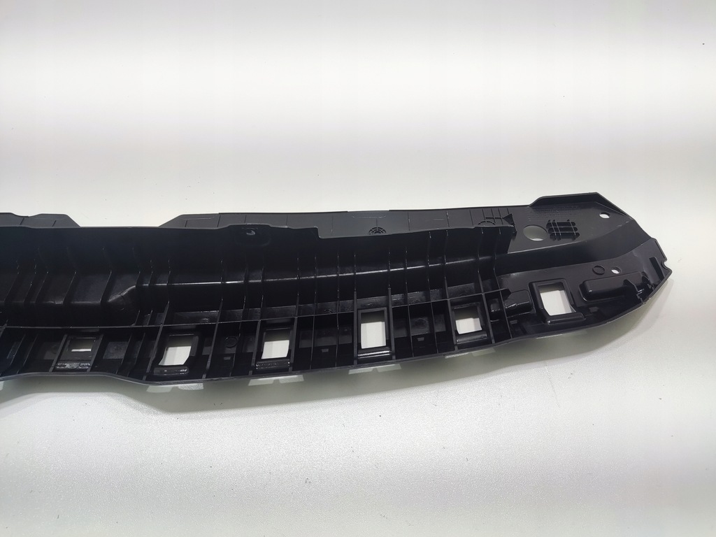 Κάλυμμα άνω ζώνης μπροστά Hyundai i20 II 2014-2018 86353-C8000 Product image