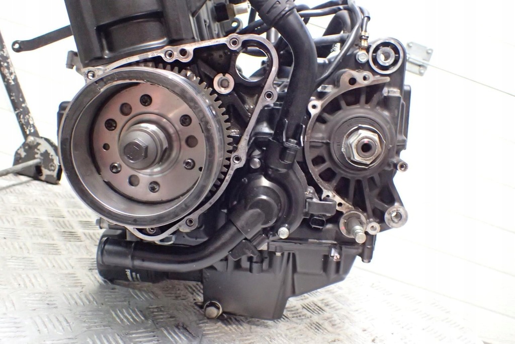 Βίντεο εγγύησης Kawasaki Z900 17-18 Engine 5976km Product image