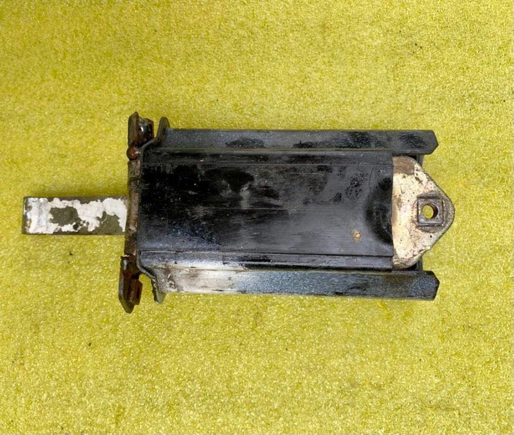 Mercedes-Benz W124 1987 Door limiter Product image