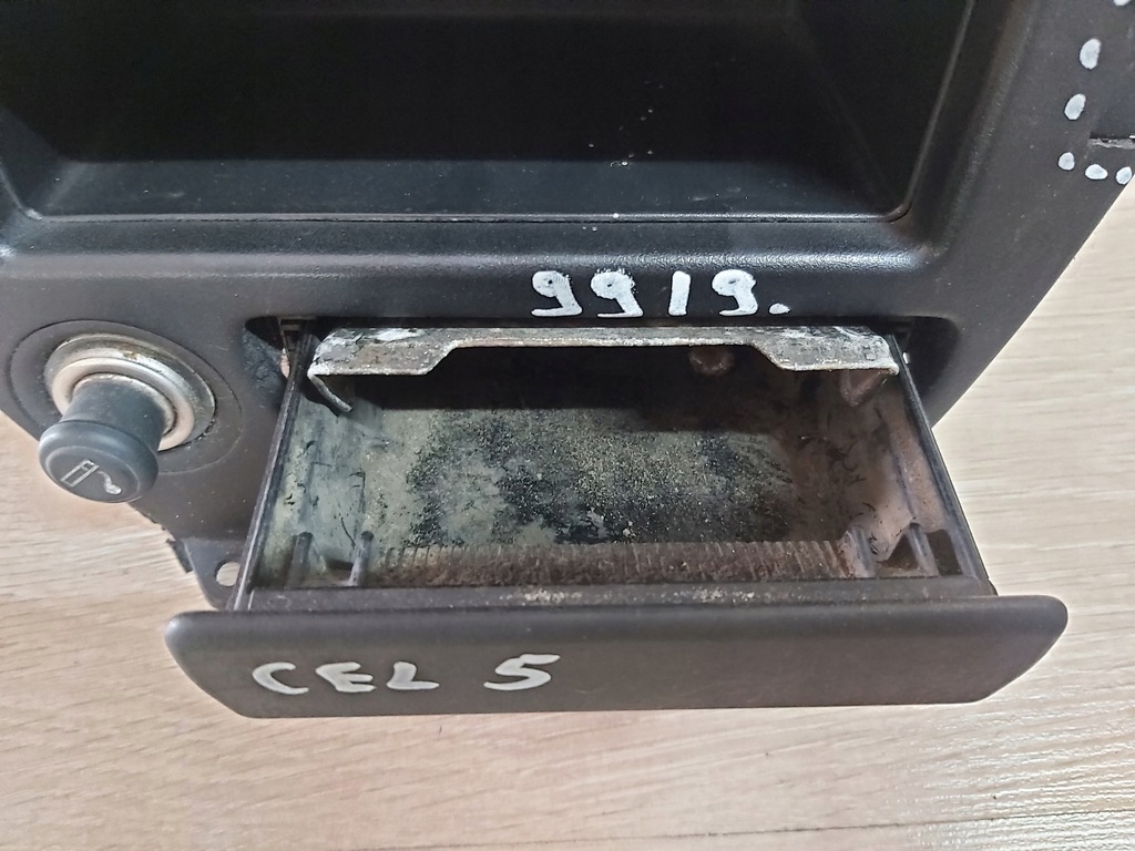Κέλυφος ραδιοπλαισίου TOYOTA CELICA V 55412-20410 Product image