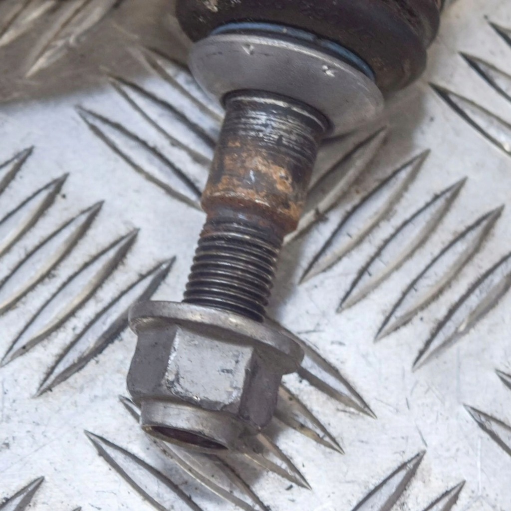 BMW 1 F20 F21 2019 Αφήνει την εφαρμογή Product image