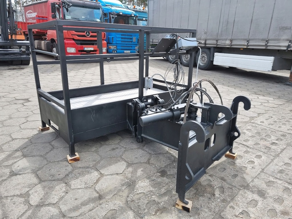 ΥΔΡΑΥΛΙΚΟ ΚΑΛΑΘΙ ΕΡΓΑΣΙΑΣ ΜΕ ΕΛΕΓΧΟ * MERLO MANITOU DIECI TEREX εισαγωγή Product image