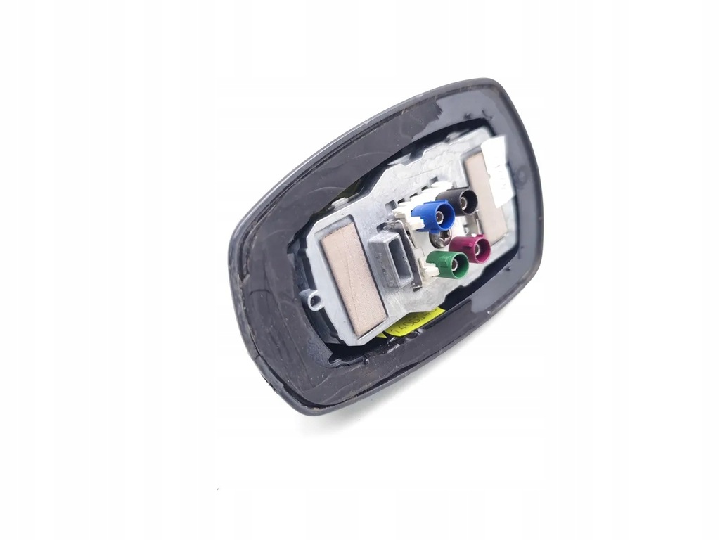 Mercedes-Benz E-Class GPS Antenna 2015 Salon 4/5δρ Product image