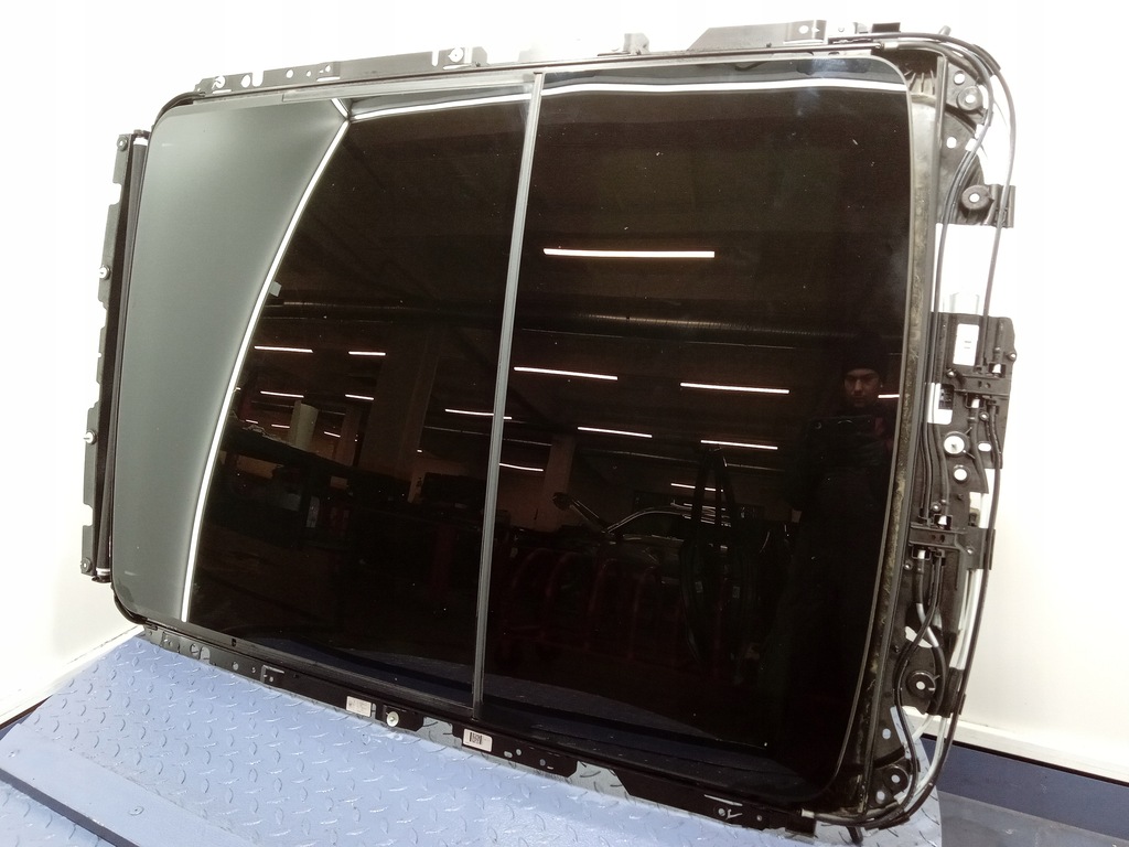 BMW X3 G01 X3M F97 GLASS SUNROOF PANORAMA 8068911 Product image