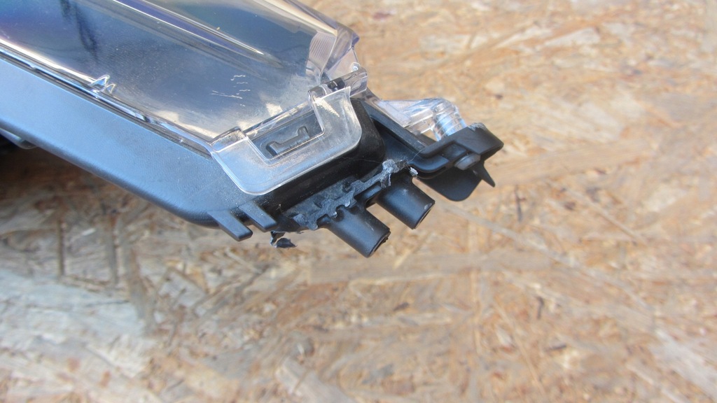 Μπροστινό Δεξί Φωτιστικό TOYOTA COROLLA E21 FULL LED HB COMBI Product image