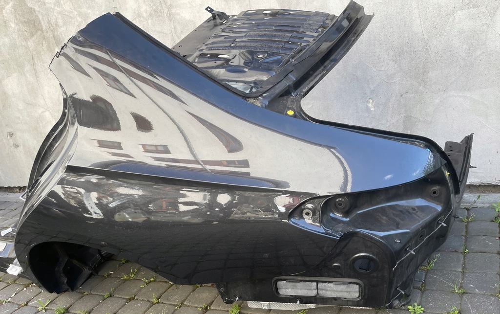 Mercedes E-Class W214 Sedan Quarter αριστερά πίσω φτερό Product image