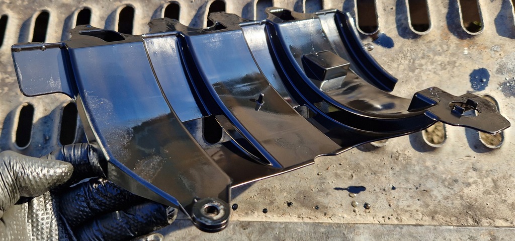 Κάλυμμα κυμάτων λαδιού στο κάρτερ 1,6 tdi CAY 03L103623 Product image